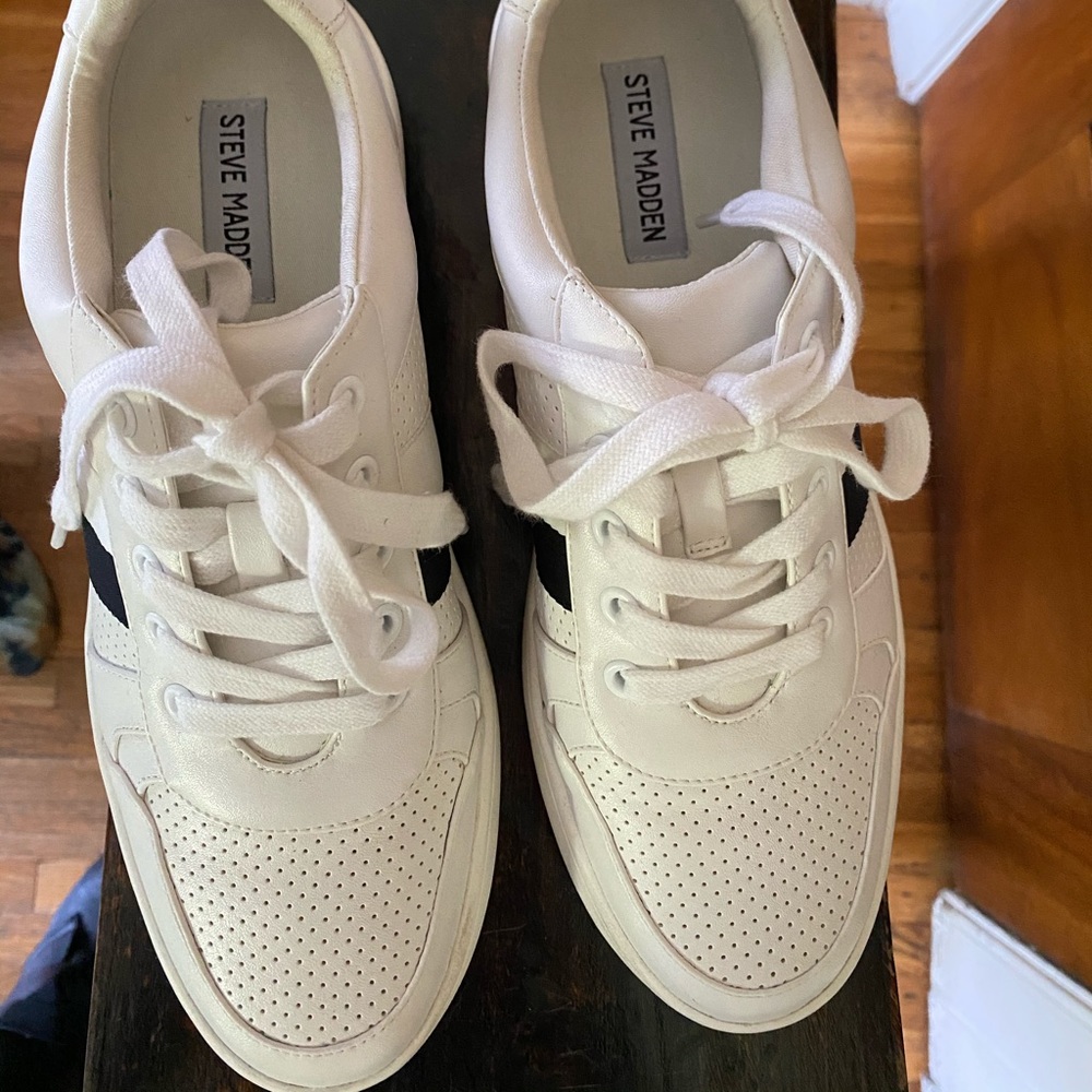 Steve Madden white sneakers